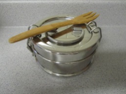 Single tiffin with bamboo fork